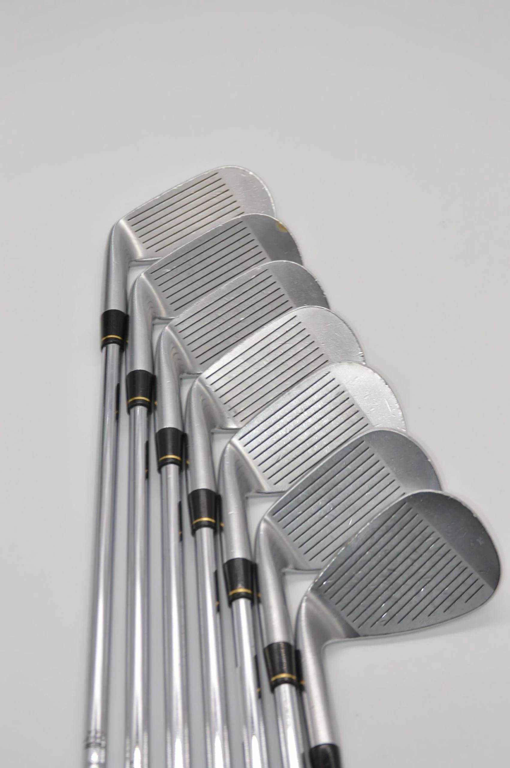 GolfRoots Honma Beres 4, 6-AW Iron Set S Flex 4 GolfRoots Honma Beres 4, 6-AW Iron Set S Flex - Image 3