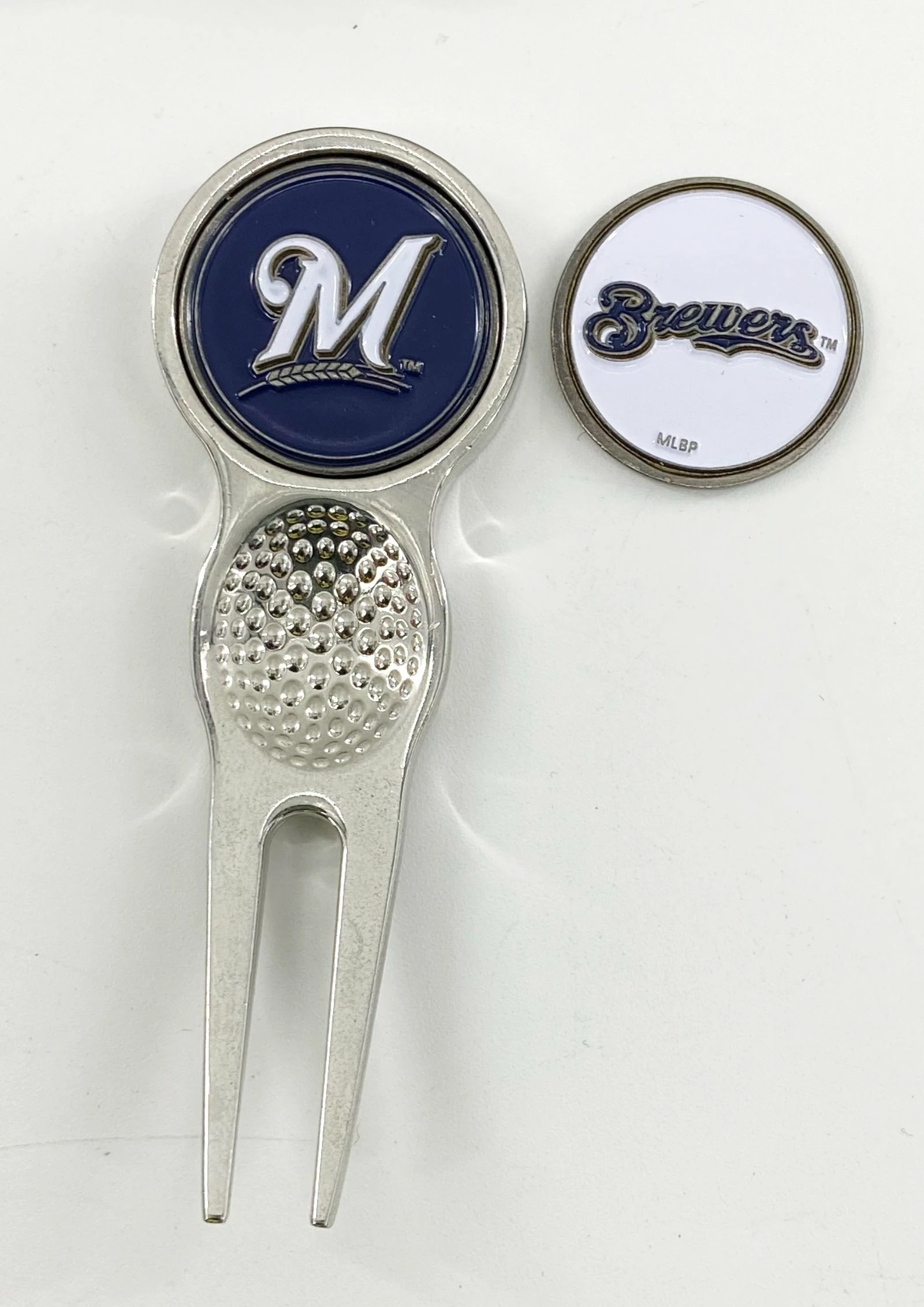 Team Golf MLB Golf Divot Repair Tool Silver W/ Ballmark PICK YOUR TEAM 7 Team Golf MLB Golf Divot Repair Tool Silver W/ Ballmark PICK YOUR TEAM - Image 5